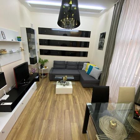 Cozy Apartment In Downtown Sofia - Tsar Samuil Street Exterior photo