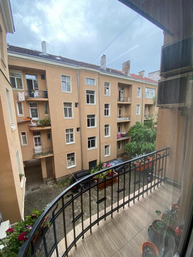 Cozy Apartment In Downtown Sofia - Tsar Samuil Street Exterior photo