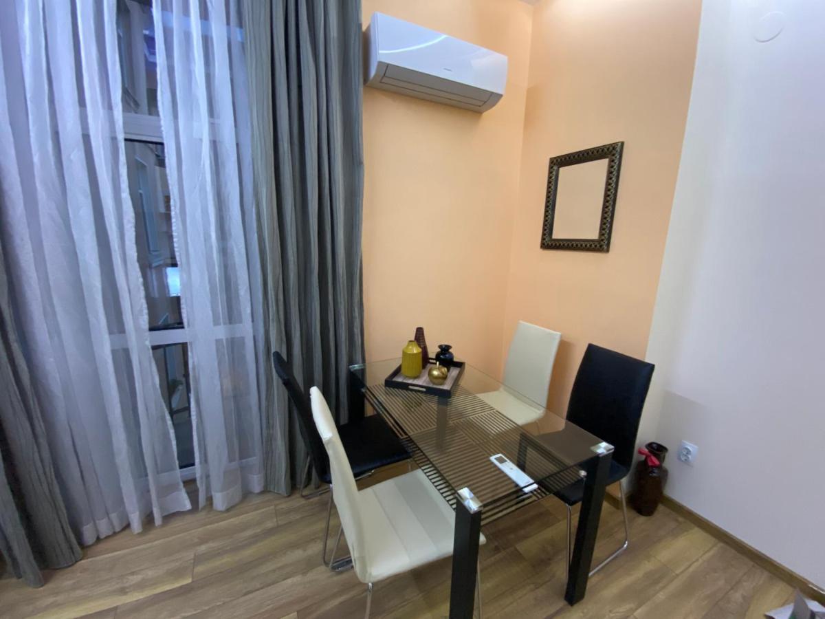 Cozy Apartment In Downtown Sofia - Tsar Samuil Street Exterior photo