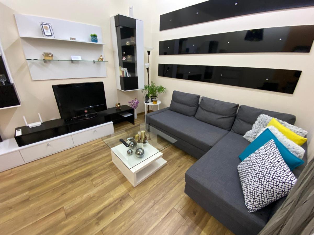 Cozy Apartment In Downtown Sofia - Tsar Samuil Street Exterior photo