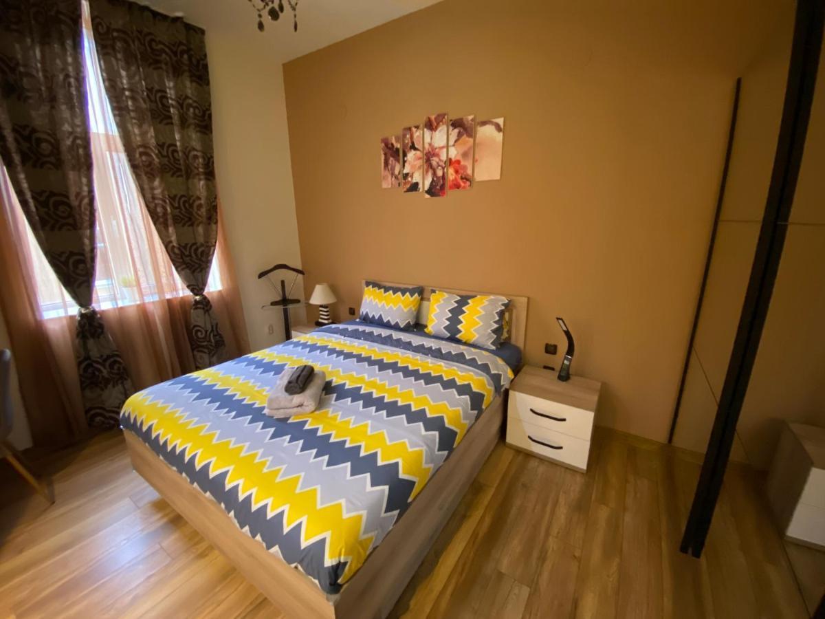 Cozy Apartment In Downtown Sofia - Tsar Samuil Street Exterior photo